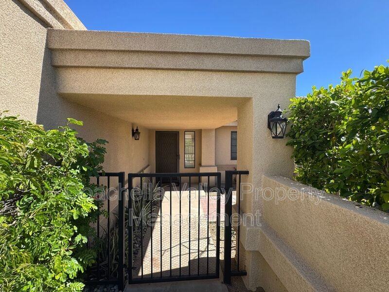 40588 Clover Ln - Photo 6 of 50