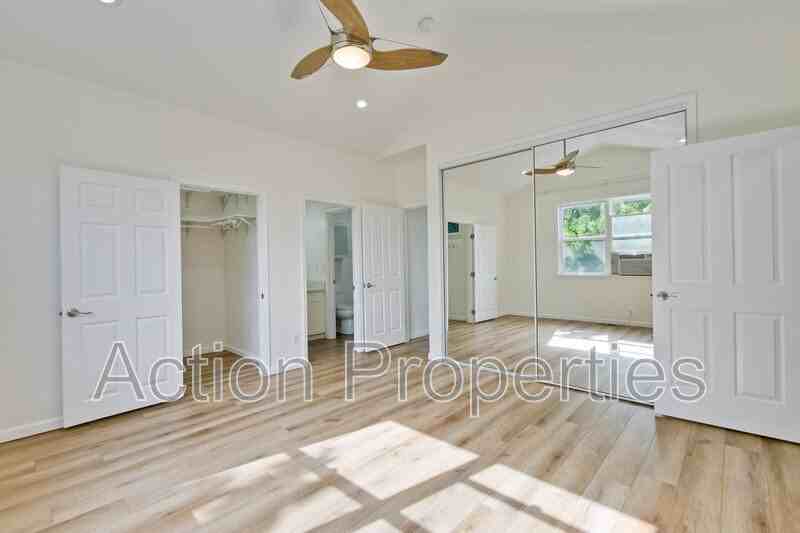 741 Cottage Ct - Photo 7 of 17