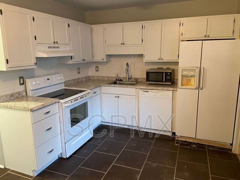 10 Bass Ln #C - Photo 6 of 10