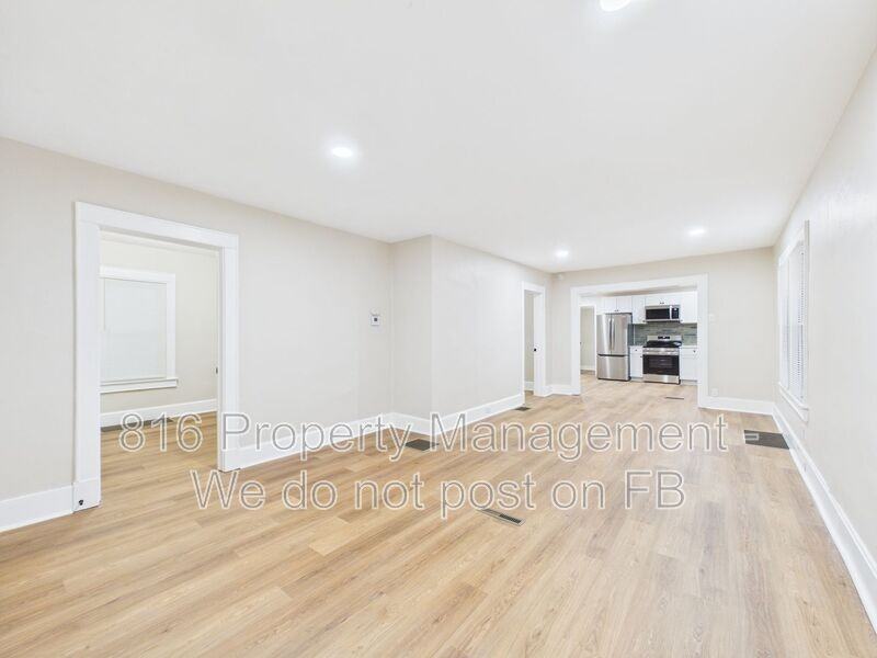 641 S Huttig Ave - Photo 5 of 19