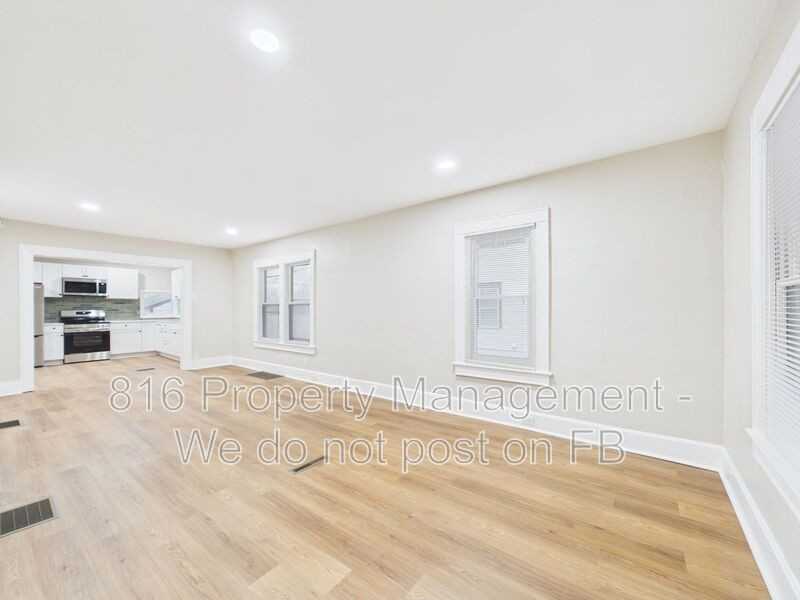 641 S Huttig Ave - Photo 6 of 19