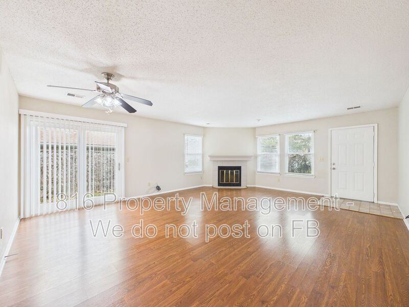 506 Se Lee Haven Dr - Photo 3 of 18