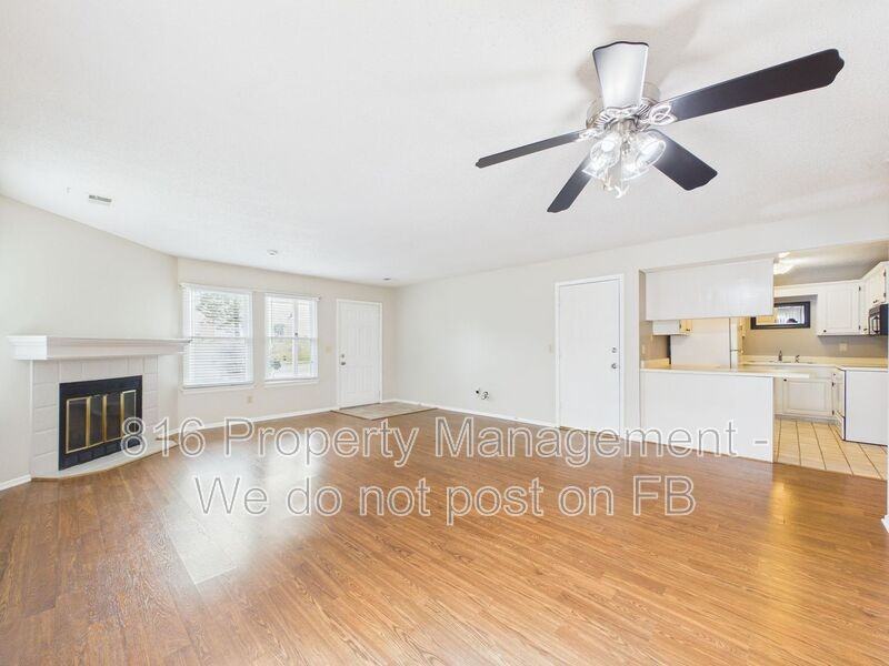 506 Se Lee Haven Dr - Photo 4 of 18