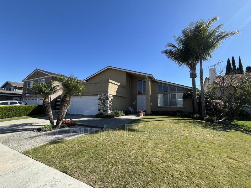 6822 Lafayette Dr - Photo 2 of 31