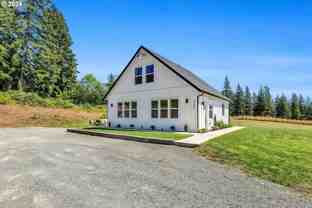 24605 Ne Berry Rd - Photo 1 of 1