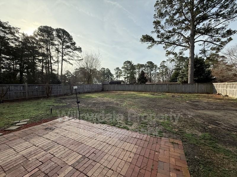 600 E Millbrook Rd - Photo 3 of 5
