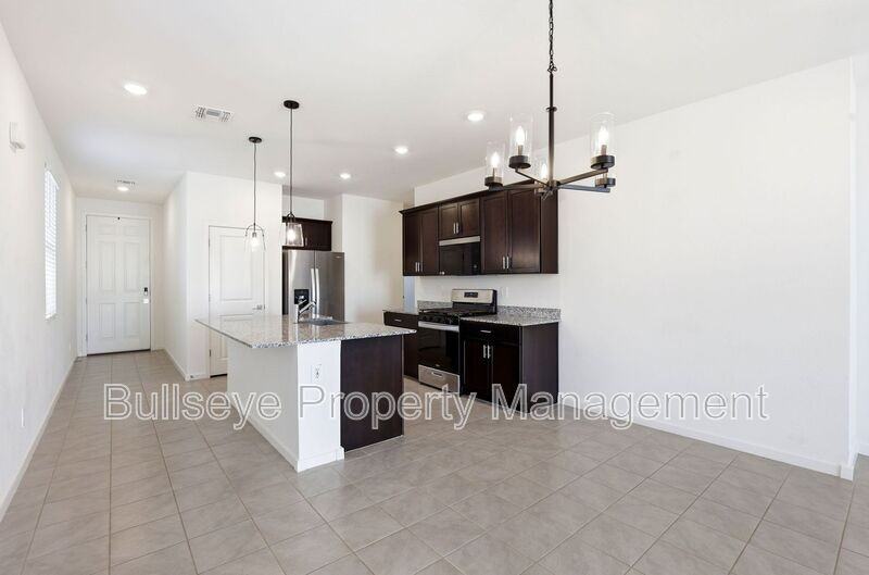 3136 E Hayden Rose Ave - Photo 4 of 33