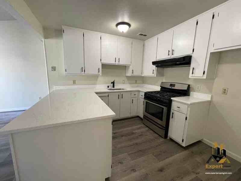 4802 Mary Kate Dr - Photo 2 of 10