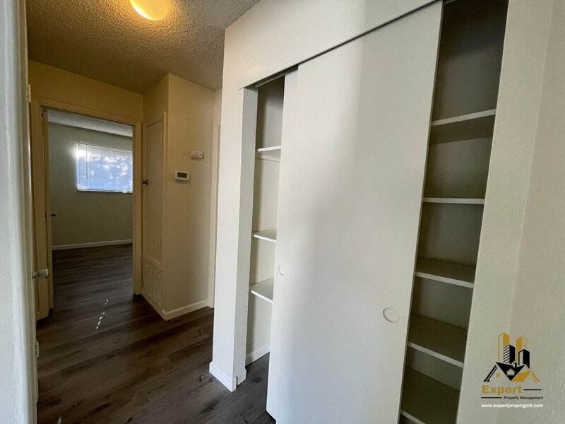 4802 Mary Kate Dr - Photo 6 of 10