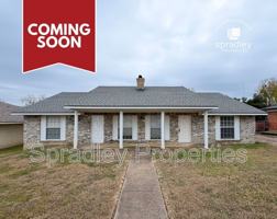 featured image of 3705A Ivanhoe Dr