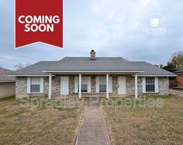 3705A Ivanhoe Dr - Photo 1 of 1