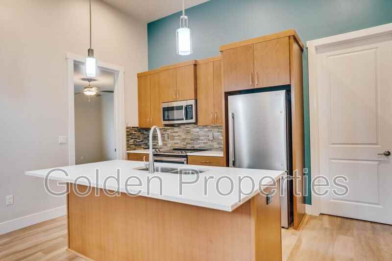 2839 N Cassiana Ct - Photo 3 of 24