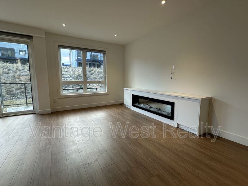 3757 - Photo 5 of 24