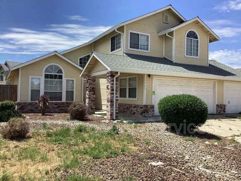 5943 Laguna Ranch Cir - Photo 3 of 27