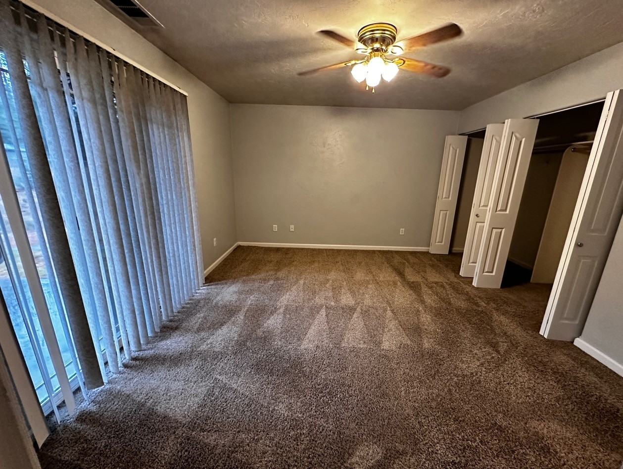 6009 Arron Ct - Photo 7 of 9