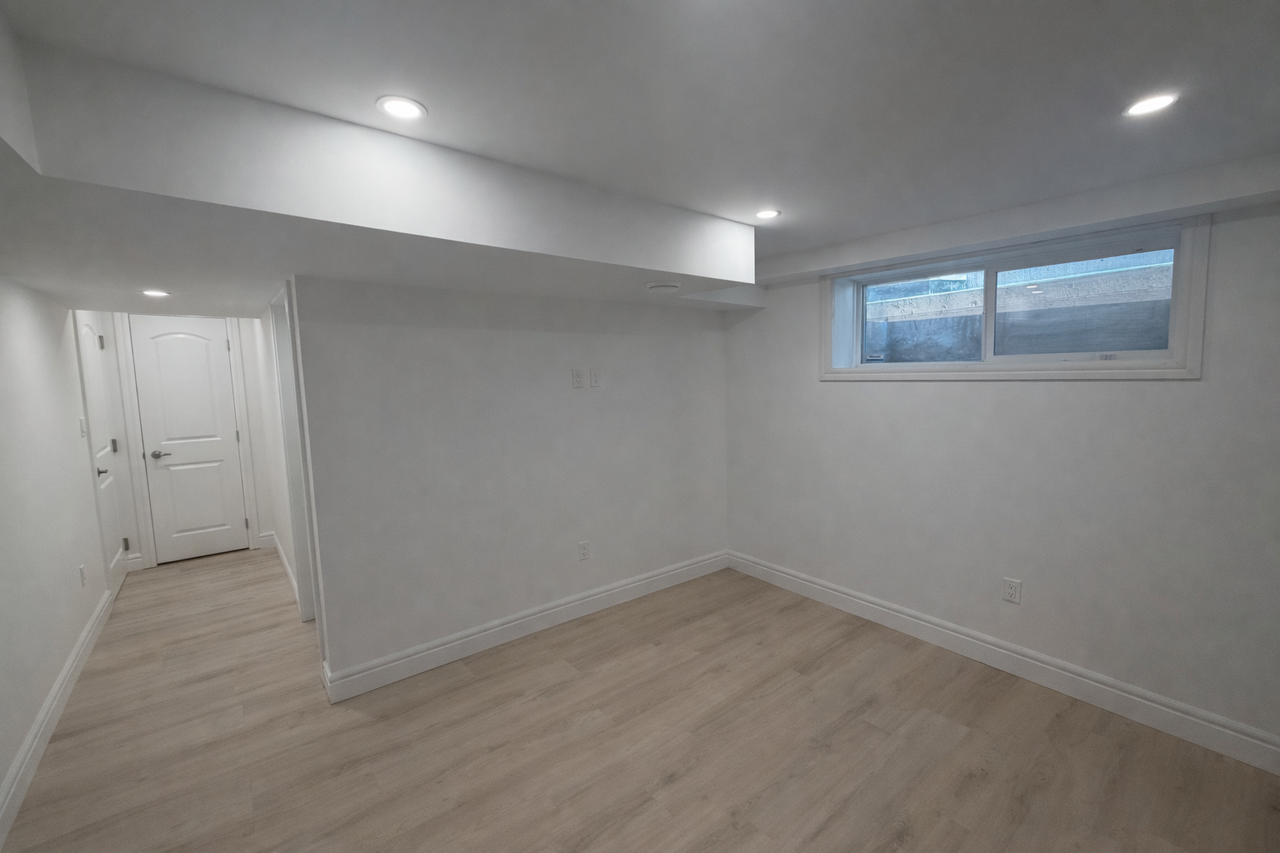 10816 64 Ave Nw Bsmt #Bsmt - Photo 2 of 9