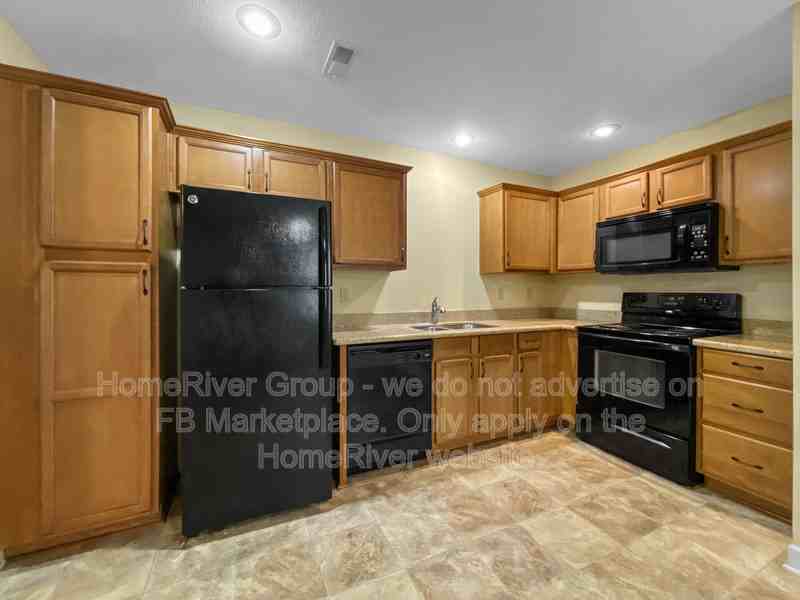 13720 Post Oak Ln - Photo 4 of 21