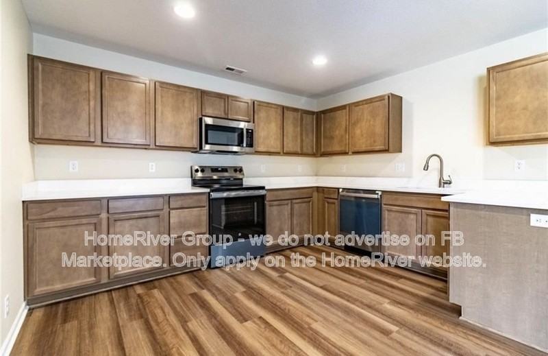 1514 Park Ave #A - Photo 5 of 19