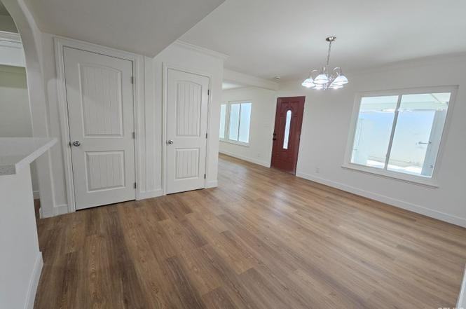 3915 Noel Pl - Photo 6 of 10