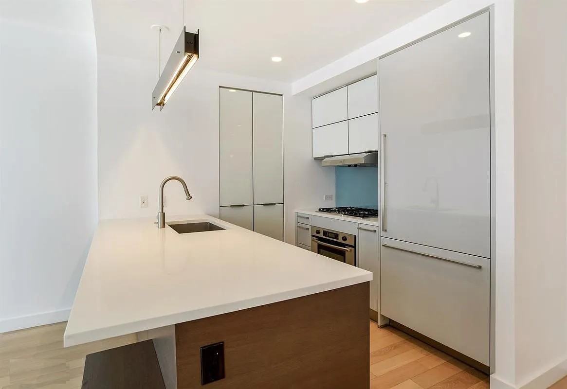 22 N 6th St #19B - Photo 3 of 14