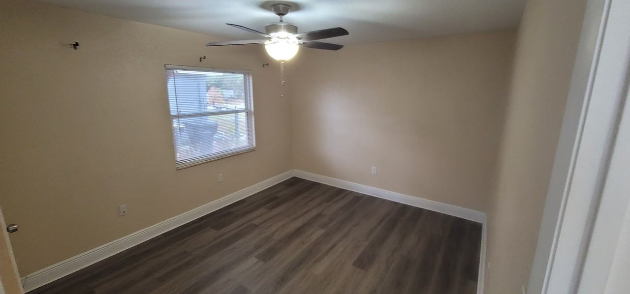 450 Cart Ct - Photo 7 of 24