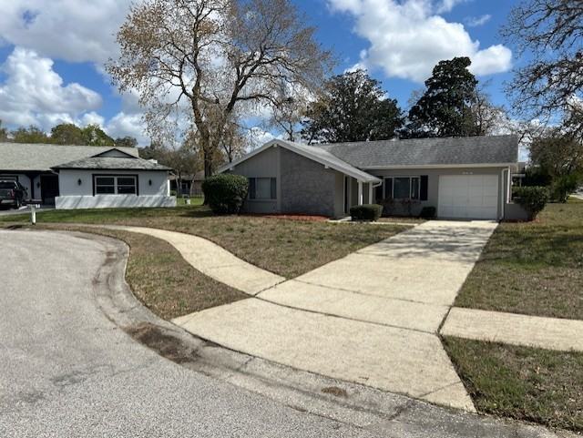 13102 Pembrook Ct - Photo 2 of 26