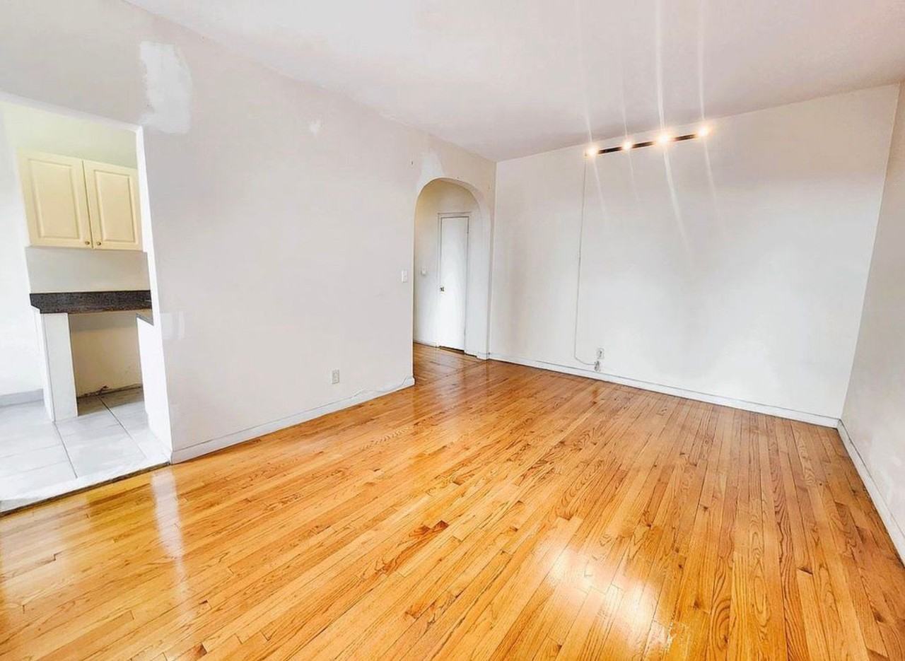 762 Brady Ave #5621 - Photo 2 of 6