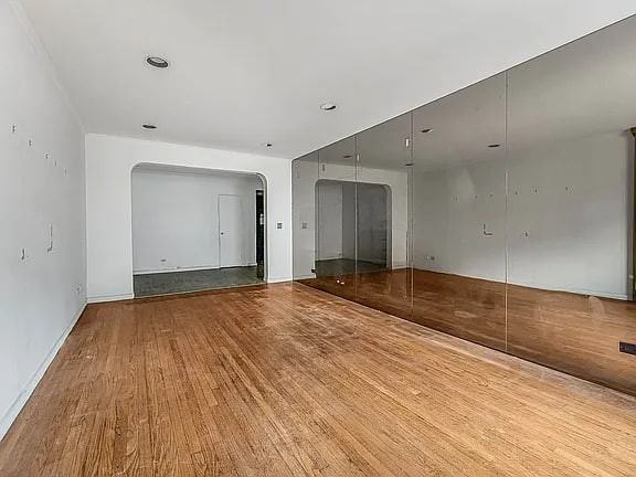 6766 108Th St - Photo 2 of 6