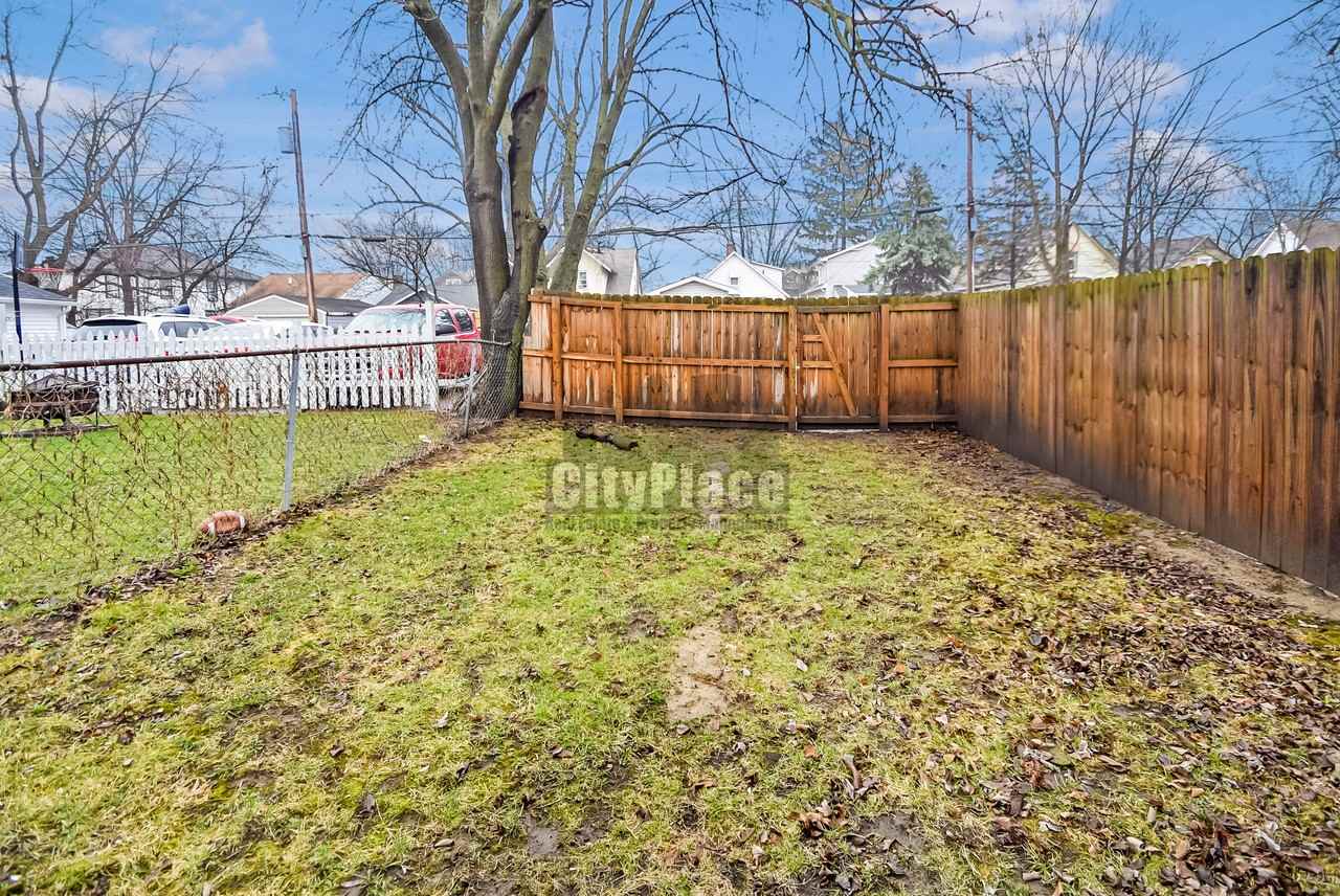 119 N Grant Ave - Photo 5 of 22