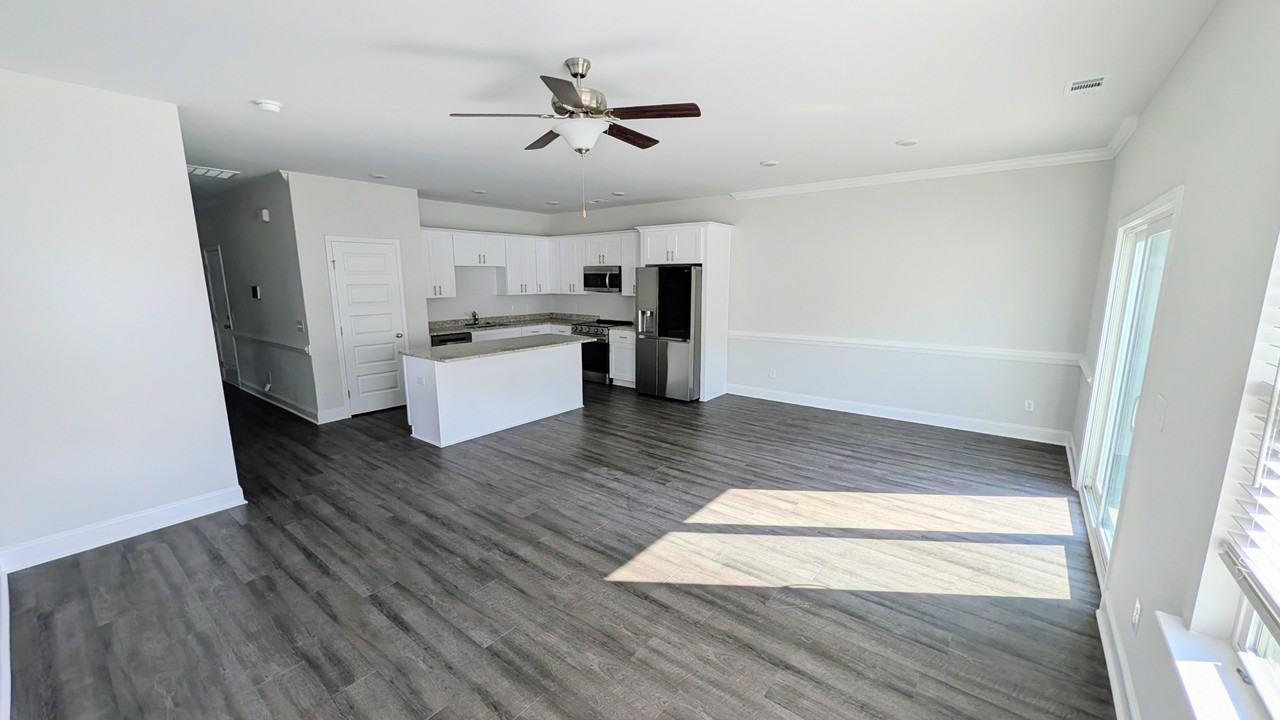 337 Governor Gwinnett Way - Photo 4 of 9