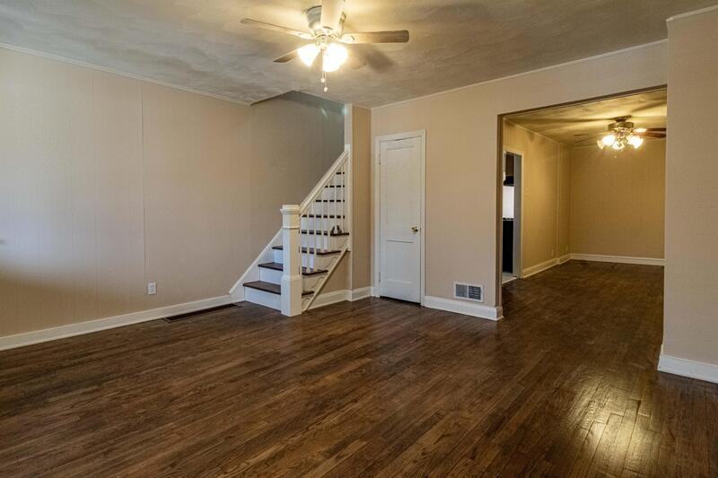 732 Old Riverside Rd - Photo 2 of 19