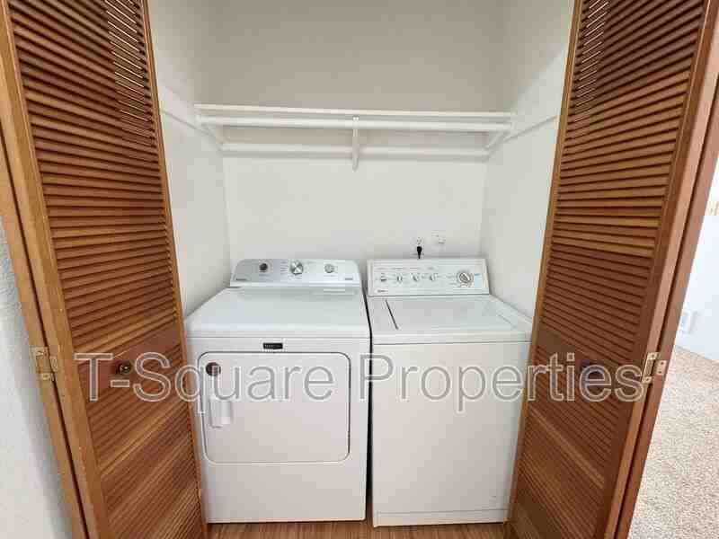 225 164th St Se #102 - Photo 6 of 24