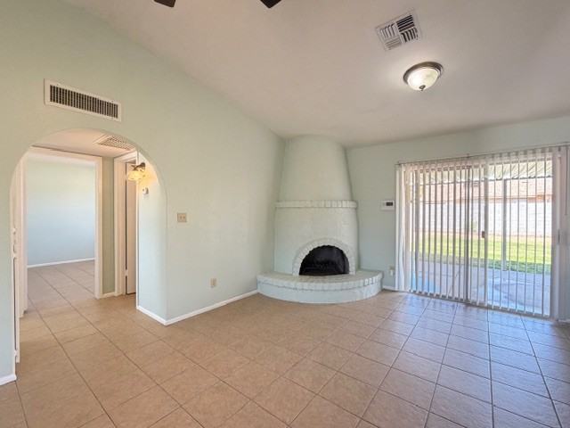 302 W Taro Ln - Photo 5 of 32