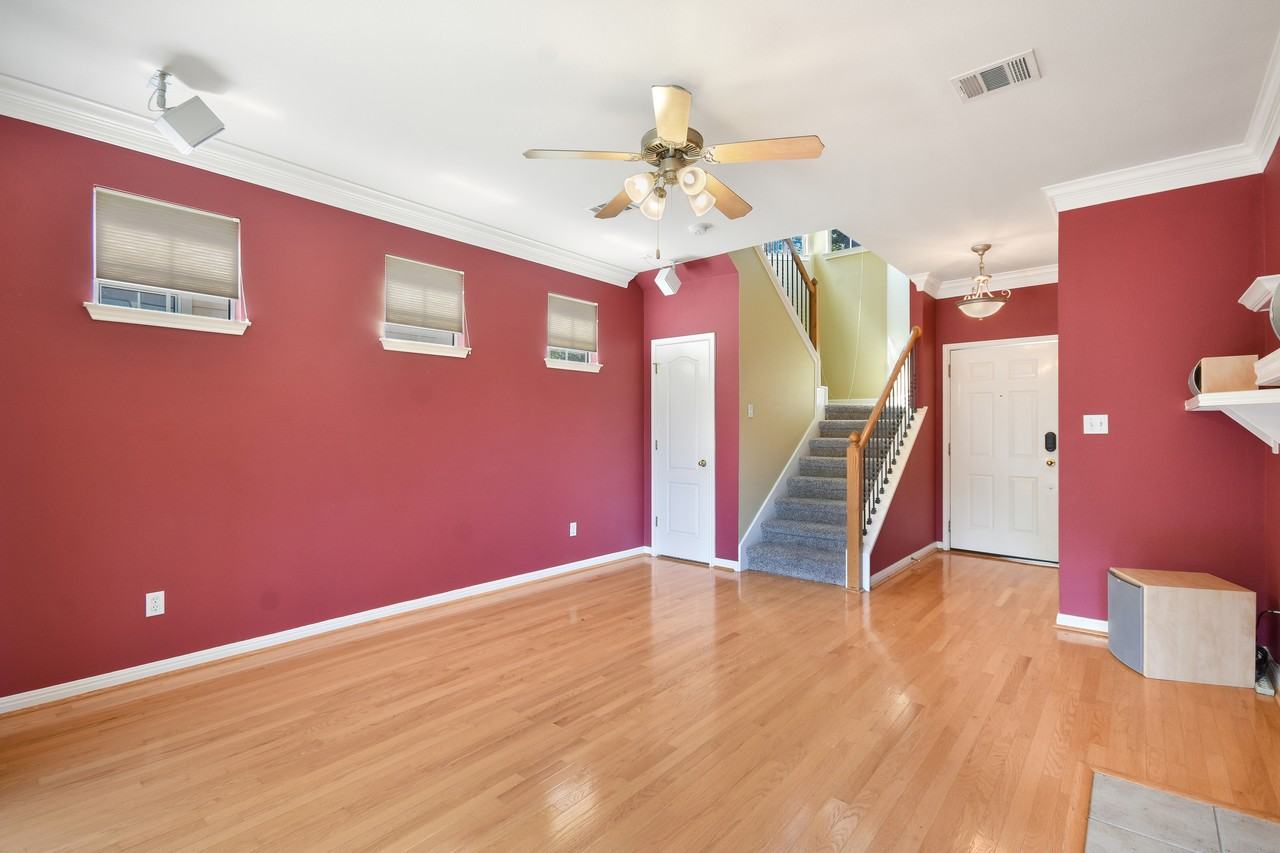 8518 Cahill Dr #32 - Photo 5 of 28