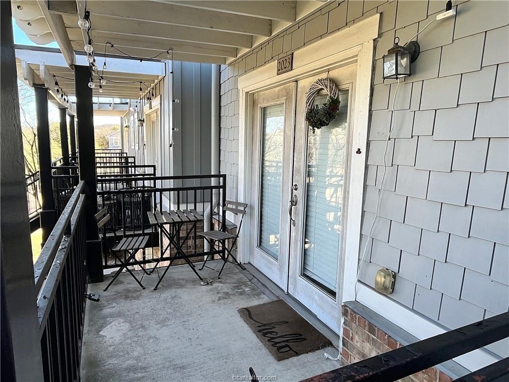 1725 Harvey Mitchell Pkwy S #2023 - Photo 2 of 23