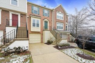 45590 Whitcomb Sq - Photo 1 of 1