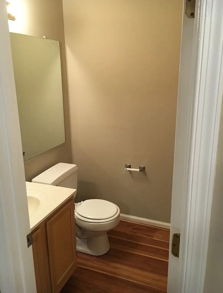 24 Tamarisk Quay #24B - Photo 2 of 8