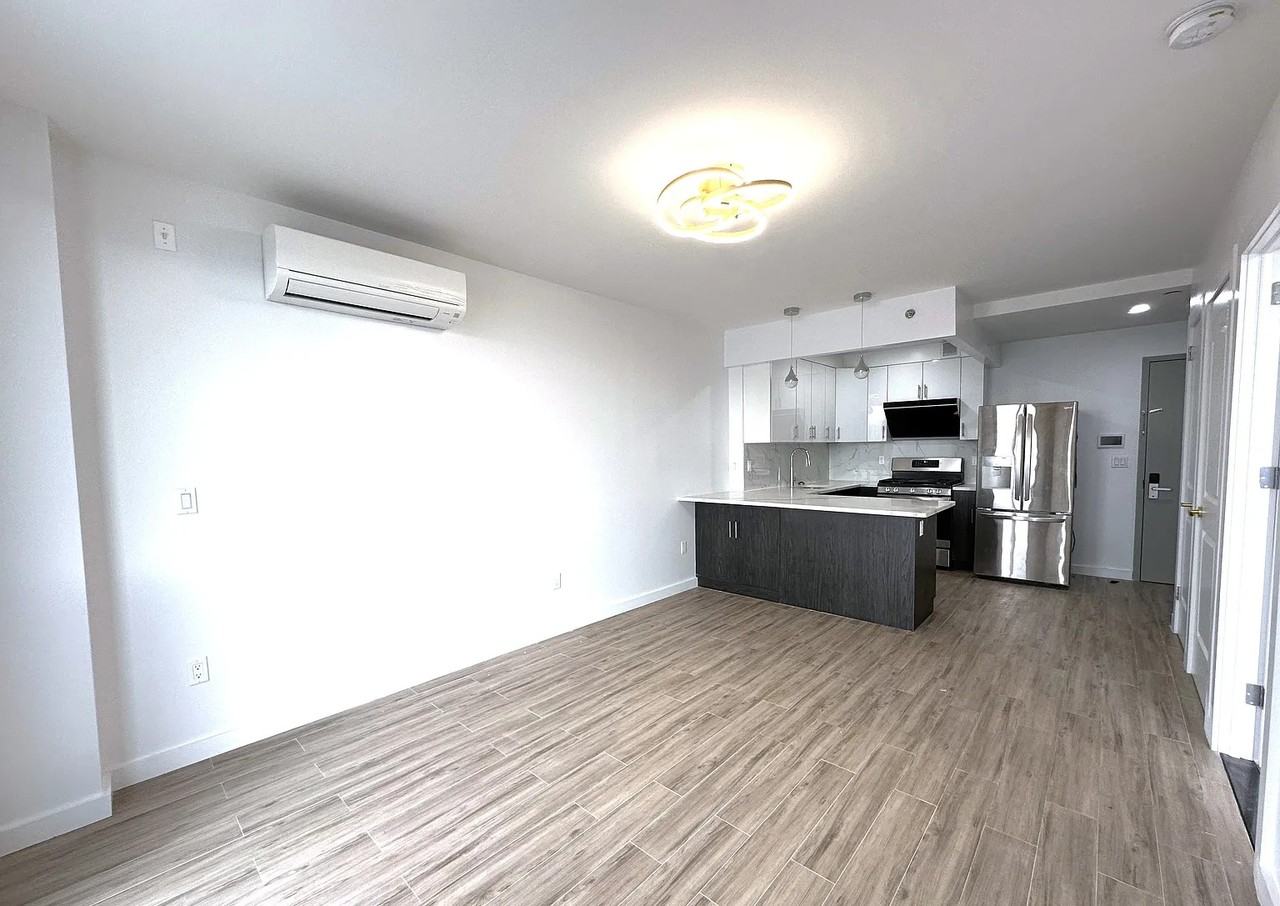 7065 Queens Blvd #3A - Photo 2 of 14