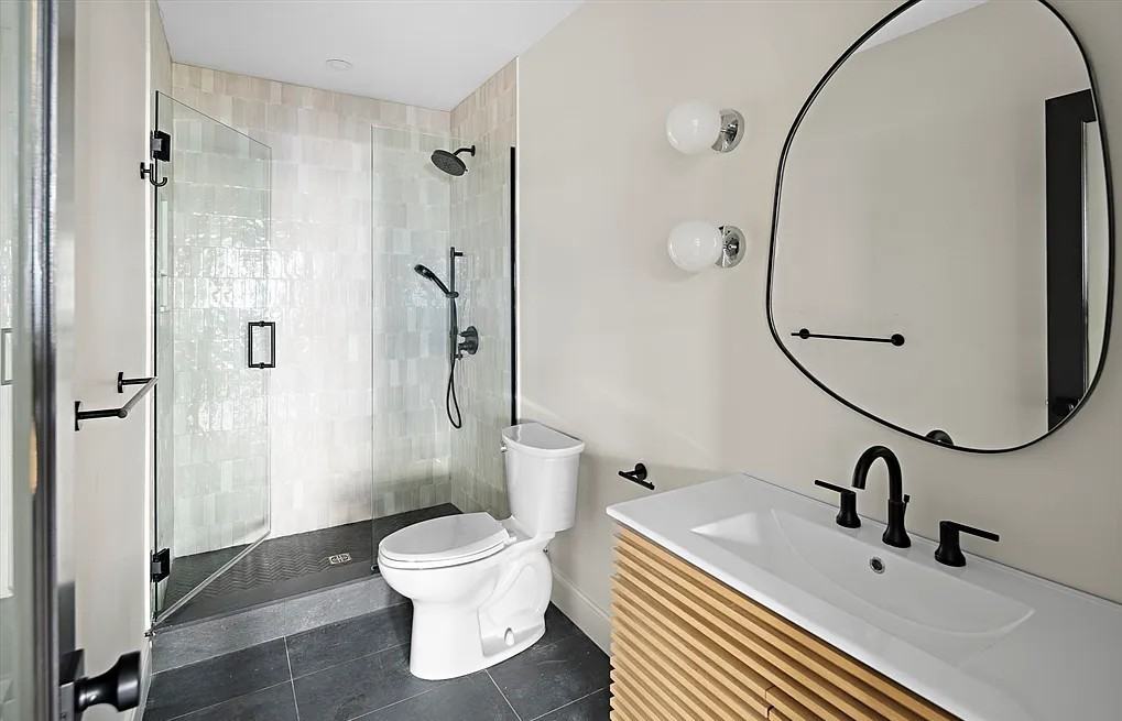 99 5th St #2 - Photo 7 of 10