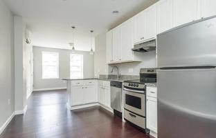 featured image of 106 Prince St #2