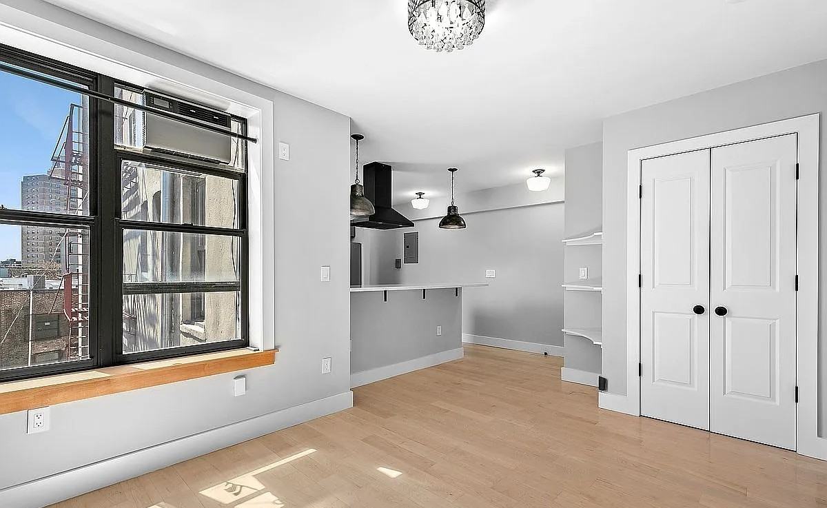 110 Division Ave #22 - Photo 6 of 10