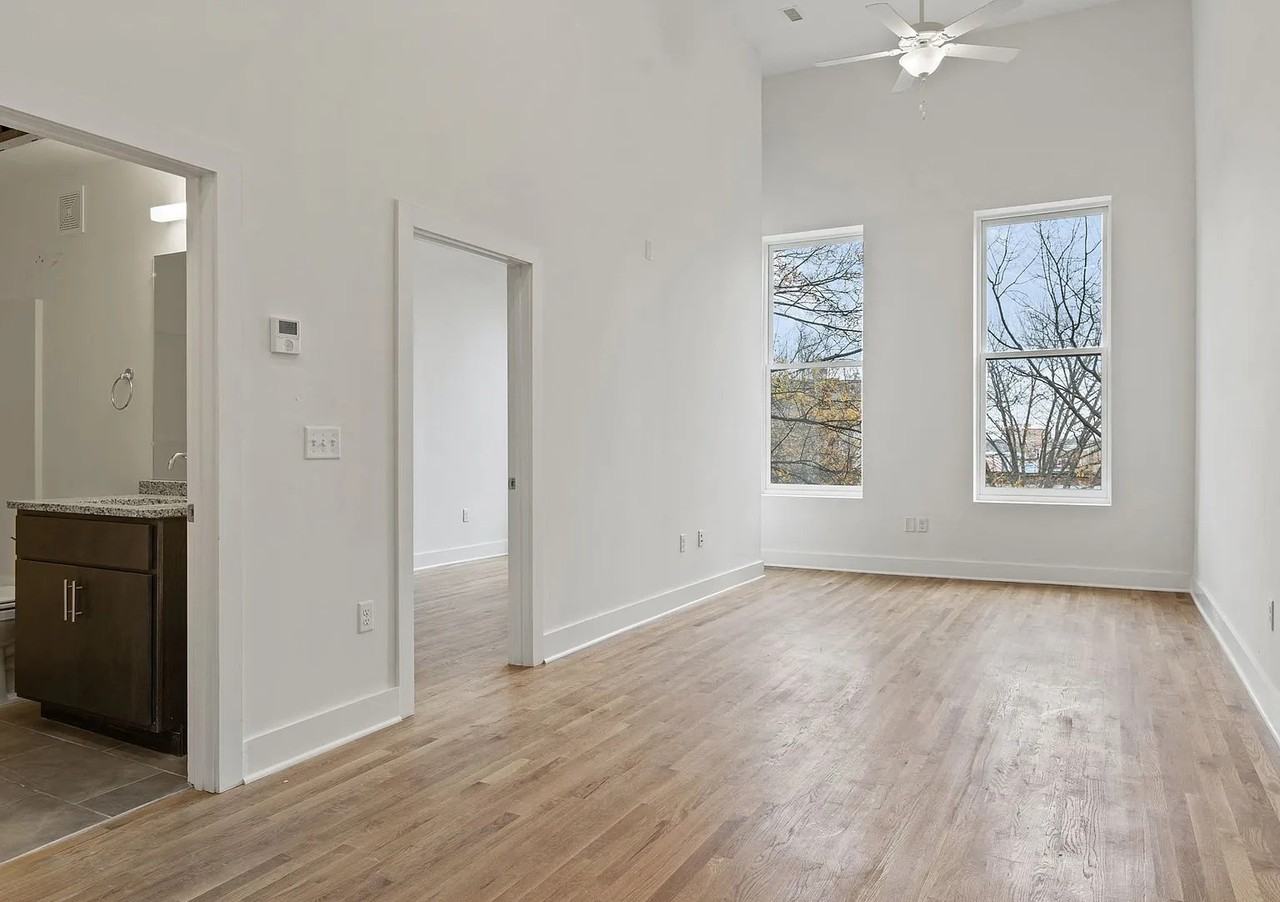 109 E Broad St #205 - Photo 4 of 10