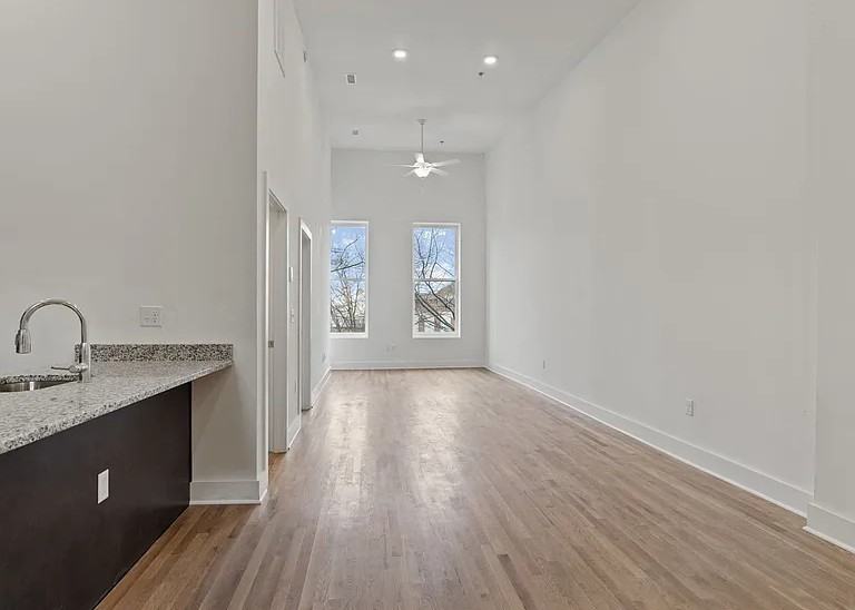 109 E Broad St #205 - Photo 5 of 10