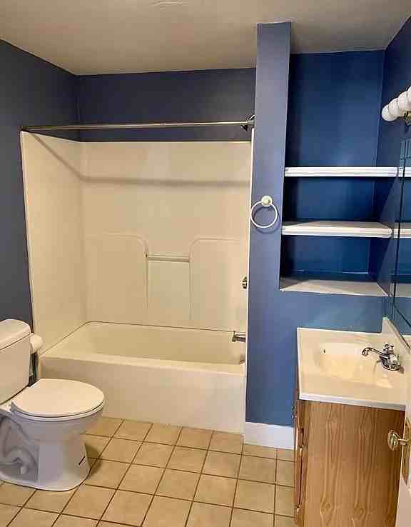 142 Elm St #4 - Photo 5 of 10