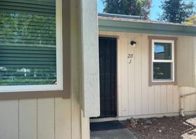 featured image of 211 Stony Point Rd #J