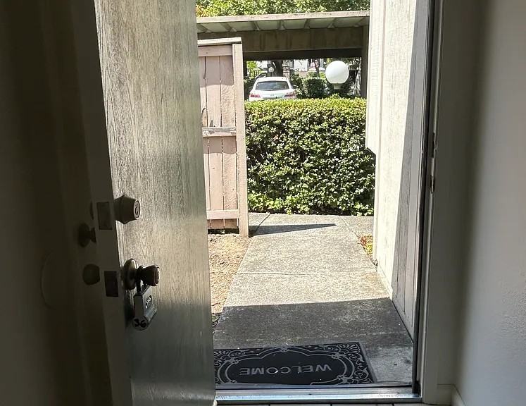 211 Stony Point Rd #J - Photo 2 of 14