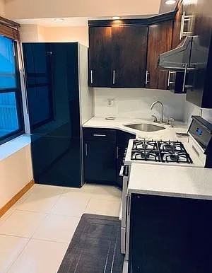 223 78th St #1F - Photo 2 of 17