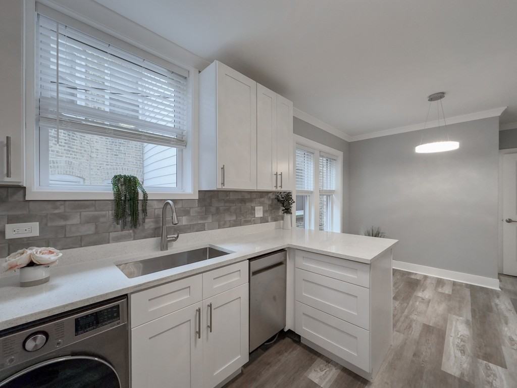 2131 W Giddings St #1C - Photo 5 of 21