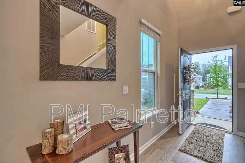 326 Lanyard Ln - Photo 5 of 32