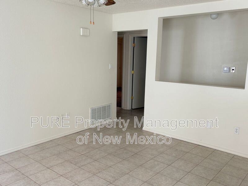 404 Desert Rock Dr Sw - Photo 3 of 22